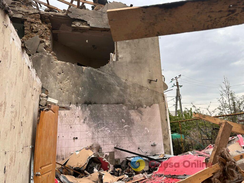 Удар був такий, що нас розкидало: фото та свідчення очевидців з місця «прильотів» на Одещині