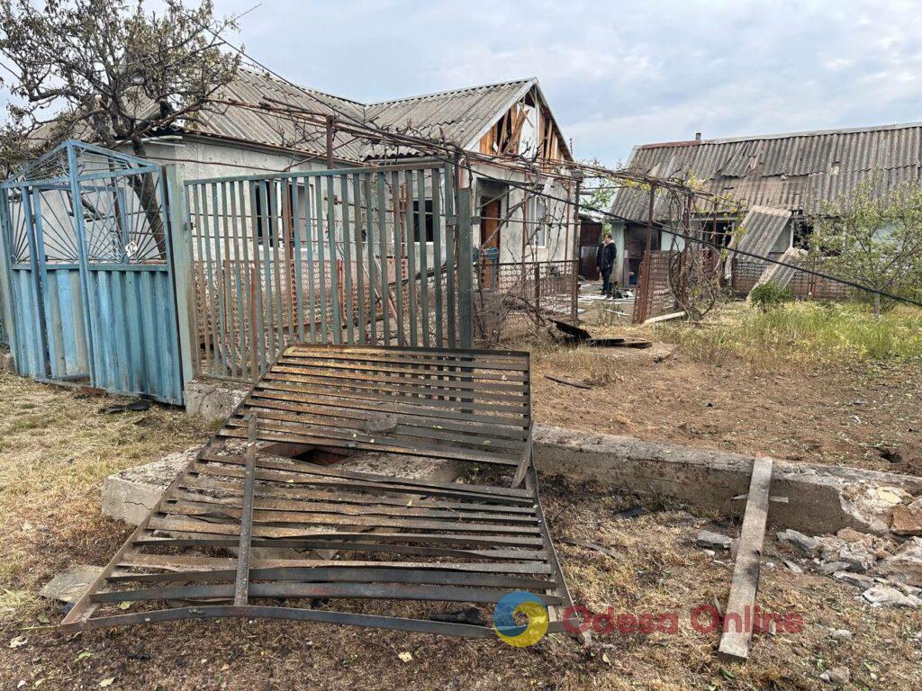 Удар был такой, что нас разбросало: фото и свидетельства очевидцев с места «прилетов» в Одесской области