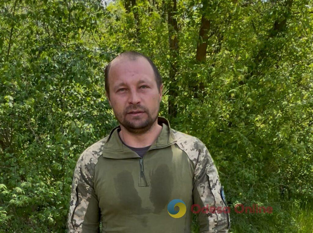 Швидкісні човни, моментальний вихід на позиції та майстерне маскування: один день з воїнами 40-ї окремої бригади берегової оборони