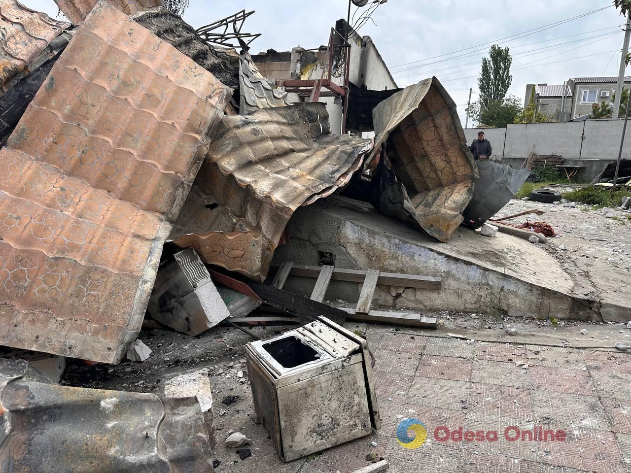 Нічний обстріл Одещини: пошкоджені будівлі, постраждалі люди та зниклі тварини