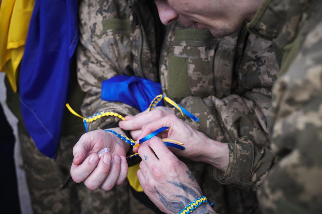 Україна та РФ провели перший етап обміну полоненими «1000 на 1000» Україна та РФ провели перший етап обміну полоненими «1000 на 1000»