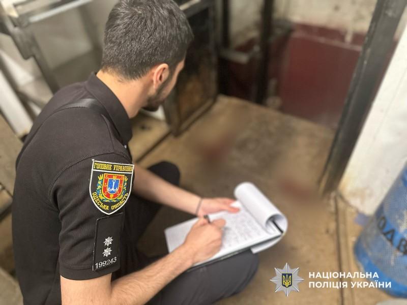 Полицейские расследуют обстоятельства гибели грузчика в одном из одесских супермаркетов
