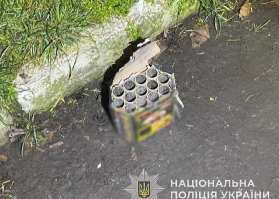 На замовлення запустили феєрверки під час повітряної тривоги: двом одеситам загрожує позбавлення волі На замовлення запустили феєрверки під час повітряної тривоги: двом одеситам загрожує позбавлення волі