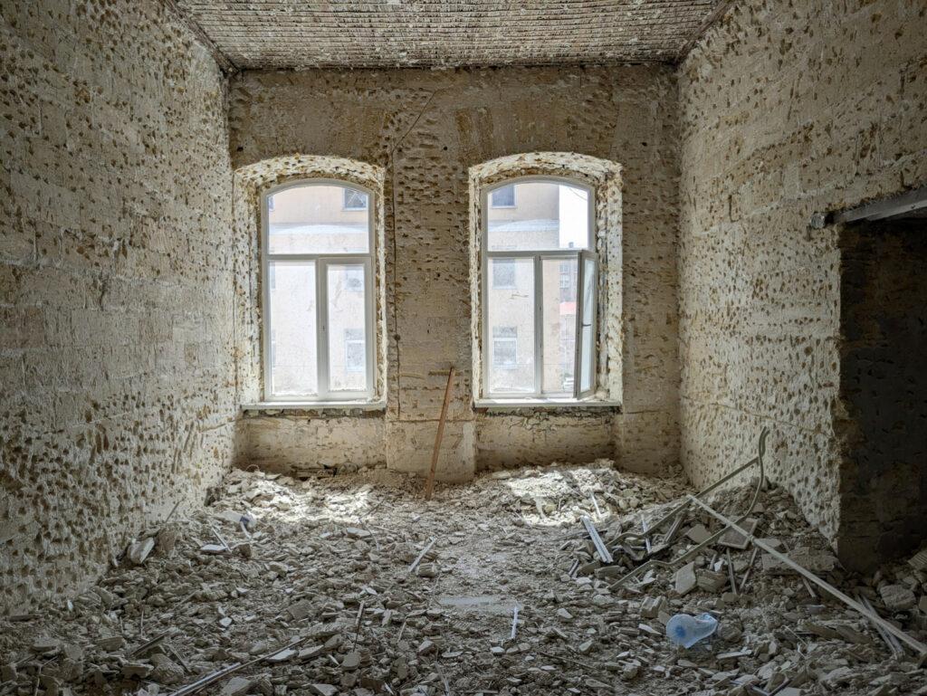 В Одессе начали капитальный ремонт Валиховского корпуса инфекционной больницы (фото)