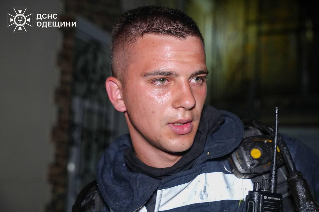Під час пожежі у центрі Одеси врятували чоловіка