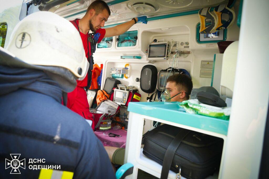 В Одесі гасили пожежу в багатоквартирному будинку: врятовані люди та тварини