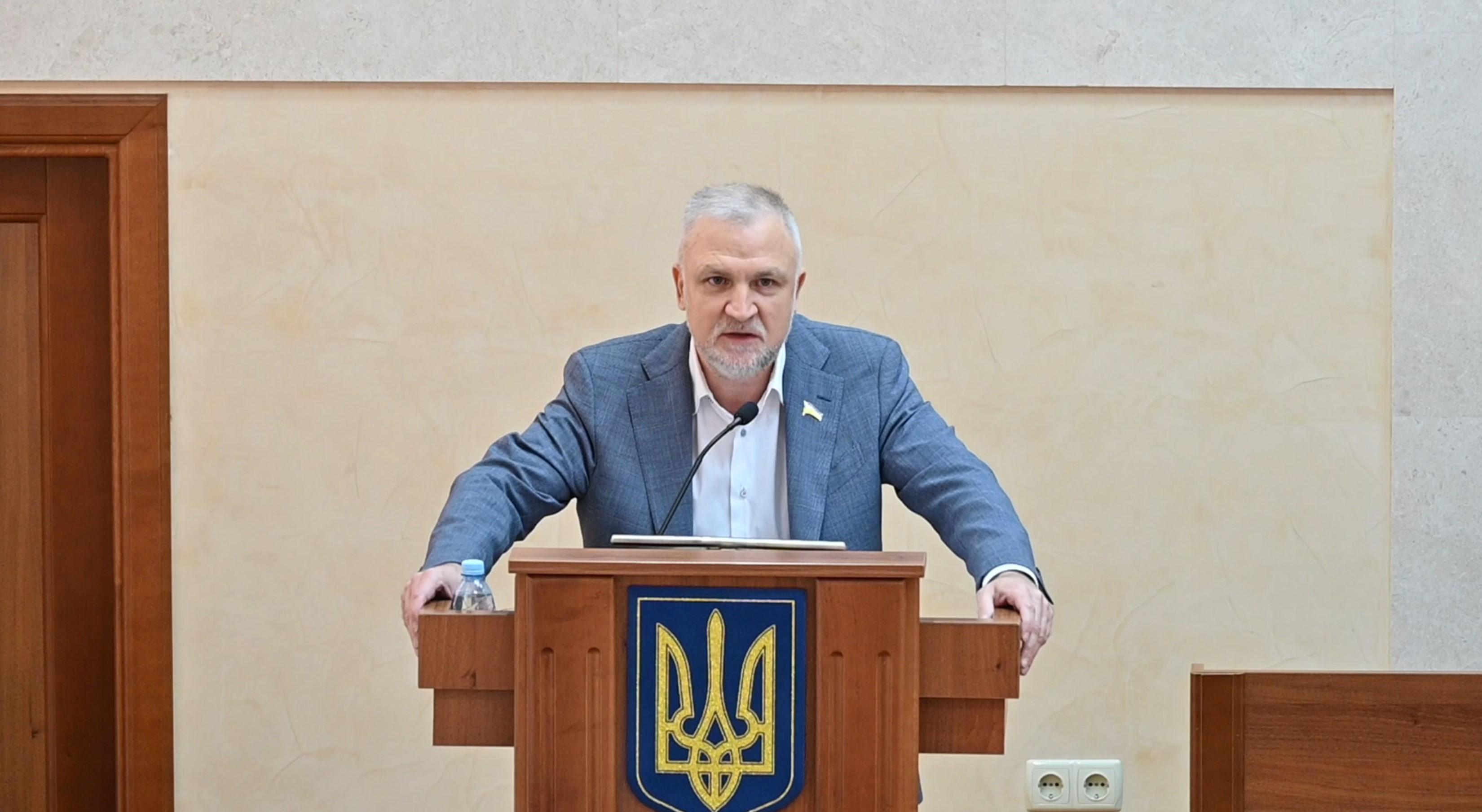«Ми відмовляємося брати участь у цьому фарсі» – фракція «Довіряй ділам» покинула сесійну залу облради «Ми відмовляємося брати участь у цьому фарсі» – фракція «Довіряй ділам» покинула сесійну залу облради