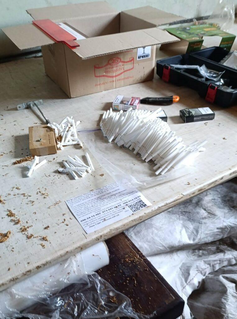 Сигареты и алкоголь под видом мороженого: в Одесской области разоблачили контрабандистов