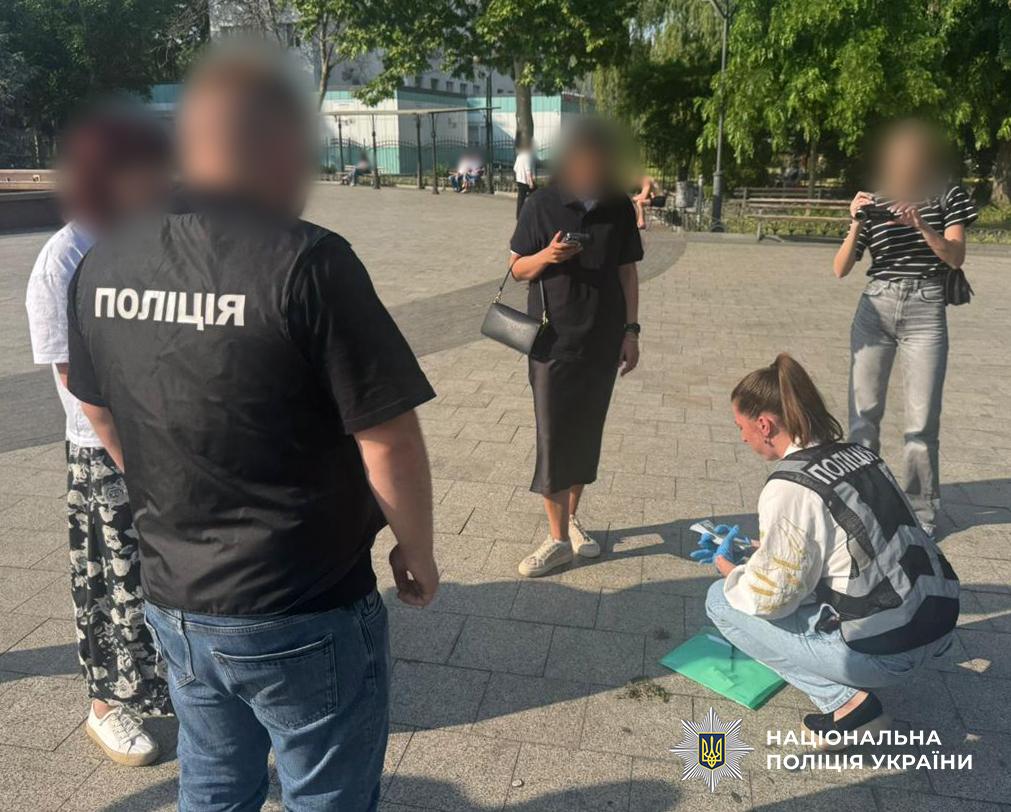 «Инвалидность» за 14 тысяч долларов: одесситка требовала деньги у военного