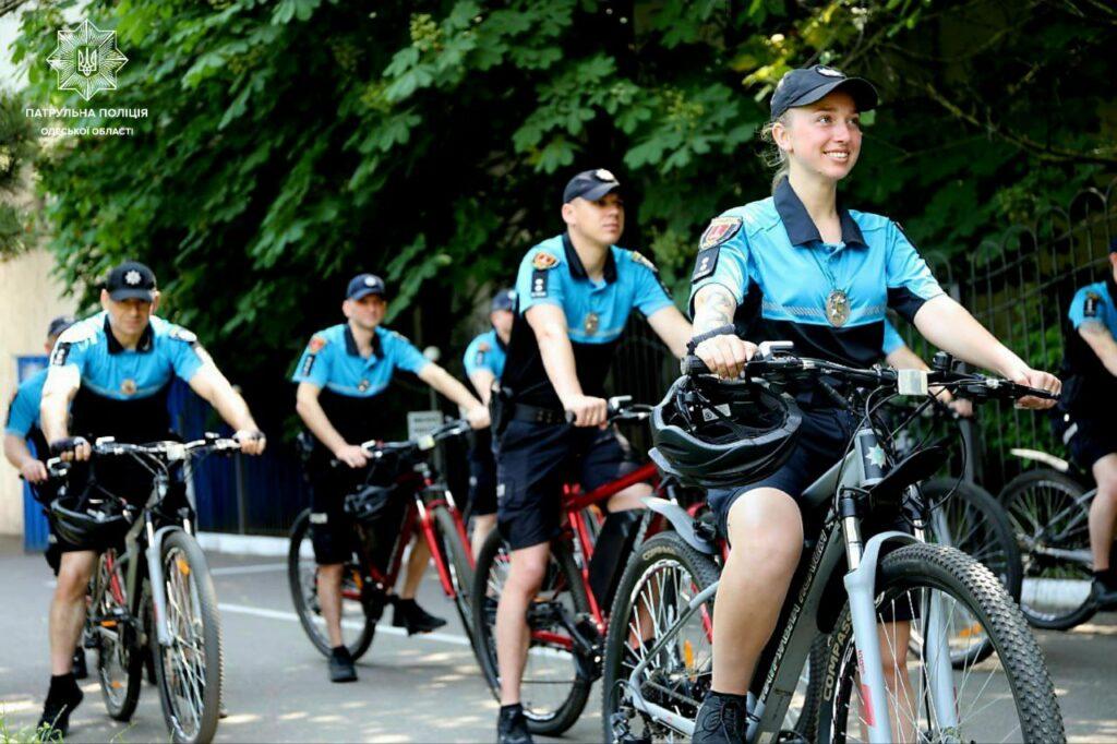 На вулиці Одеси виїхав велопатруль