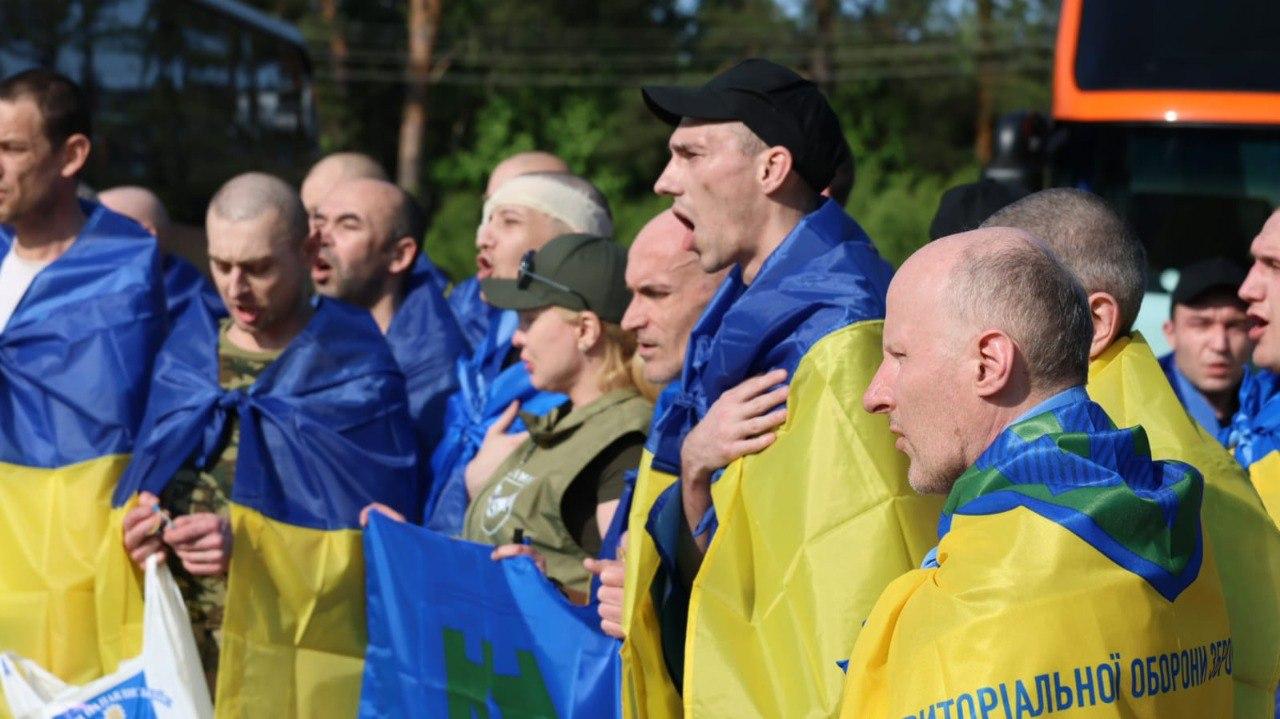 Украина вернула из плена группу тяжелораненых и тяжелобольных военных