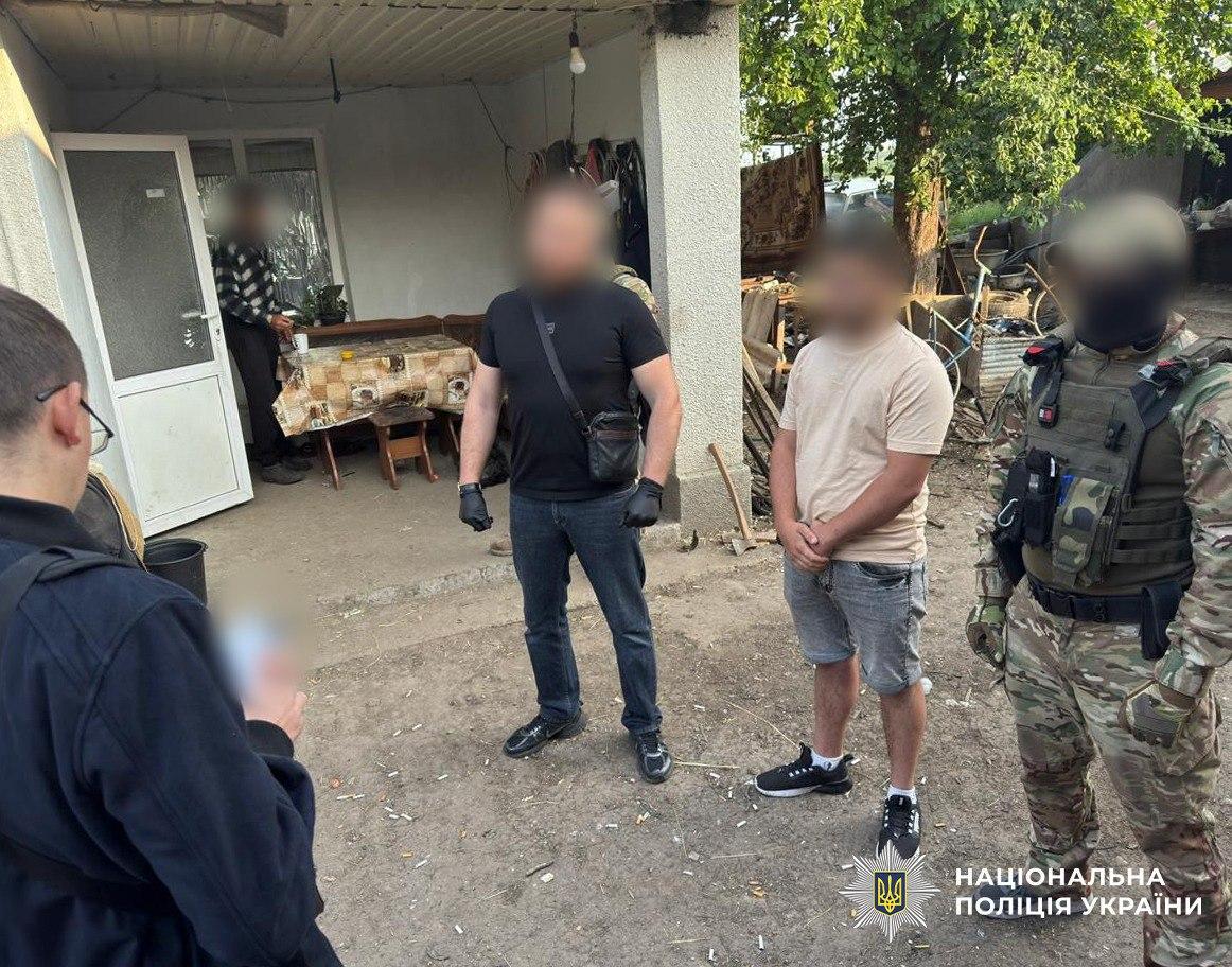 Жителя Одесской области подозревают в присвоении денег военных по схеме «Звонок из банка»