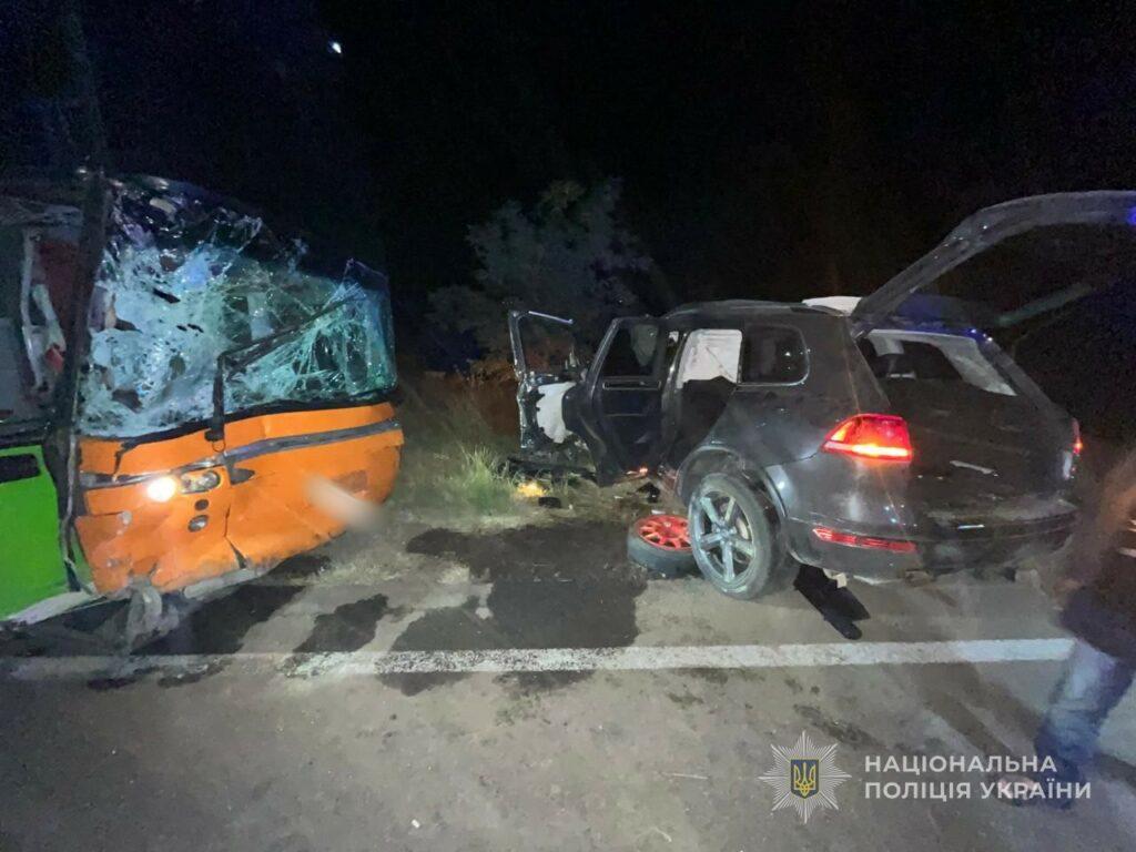 На дорозі Одеса – Рені легковик зіткнувся з автобусом