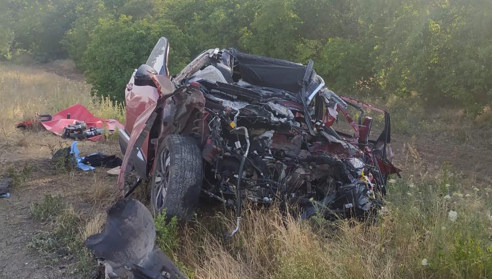 У Миколаївській області в ДТП загинули двоє дорослих та підліток
