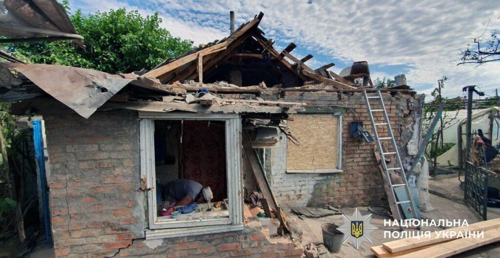 Один загиблий та двоє поранених цивільних: наслідки обстрілів Херсонської області