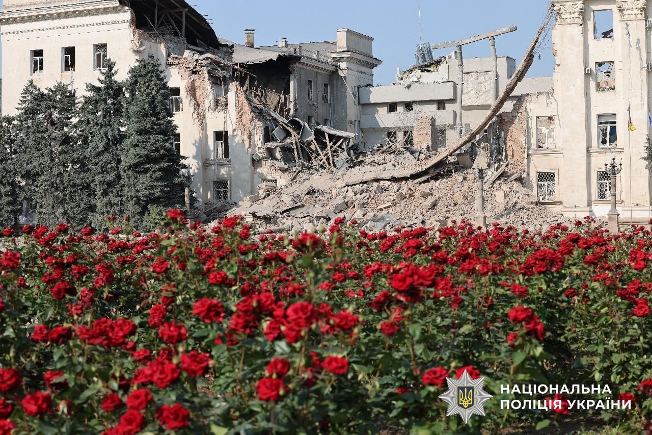 За добу на Херсонщині внаслідок російських атак дві людини загинули та ще 10 постраждали За добу на Херсонщині внаслідок російських атак дві людини загинули та ще 10 постраждали