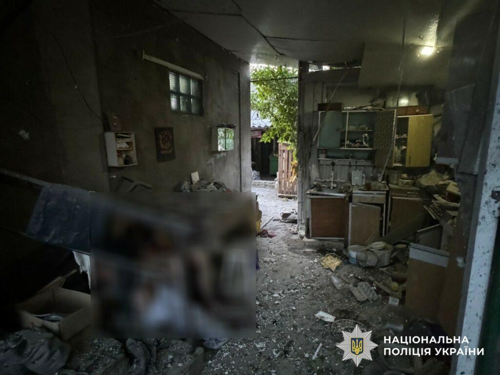 За сутки в Херсонской области в результате российских атак два человека погибли и 11 пострадали