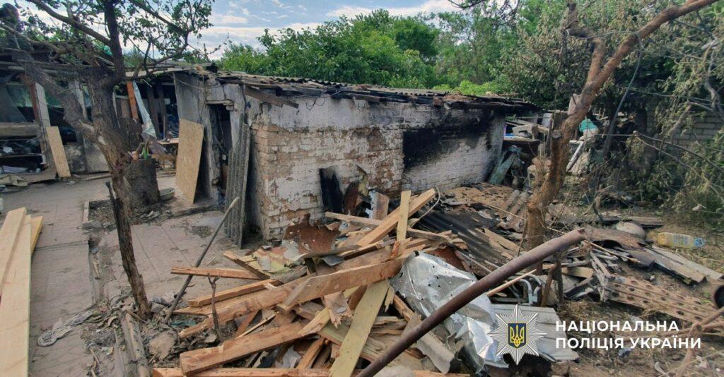 Один загиблий та двоє поранених цивільних: наслідки обстрілів Херсонської області