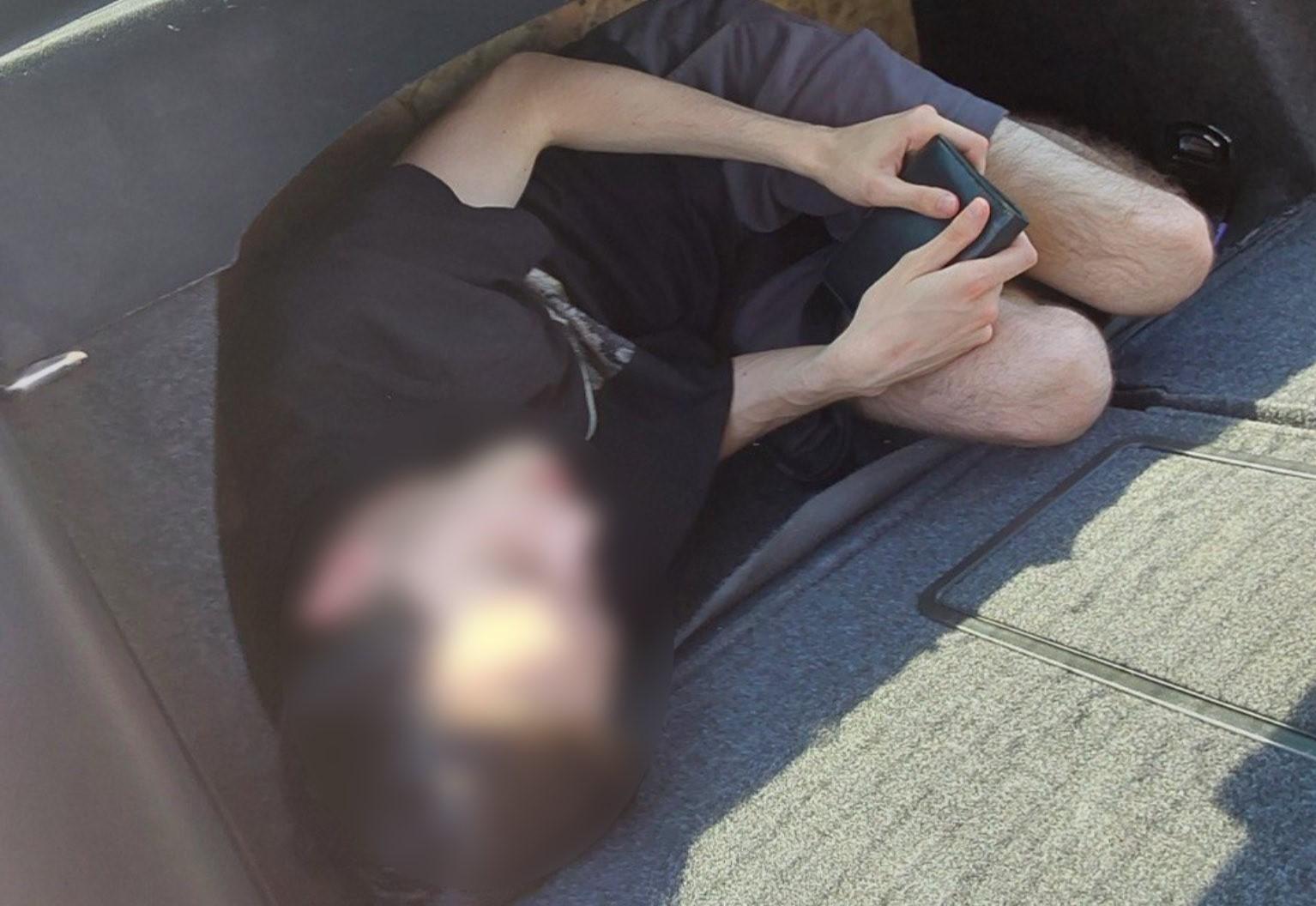 Одесситка пыталась незаконно переправить мужчину за границу в багажнике авто
