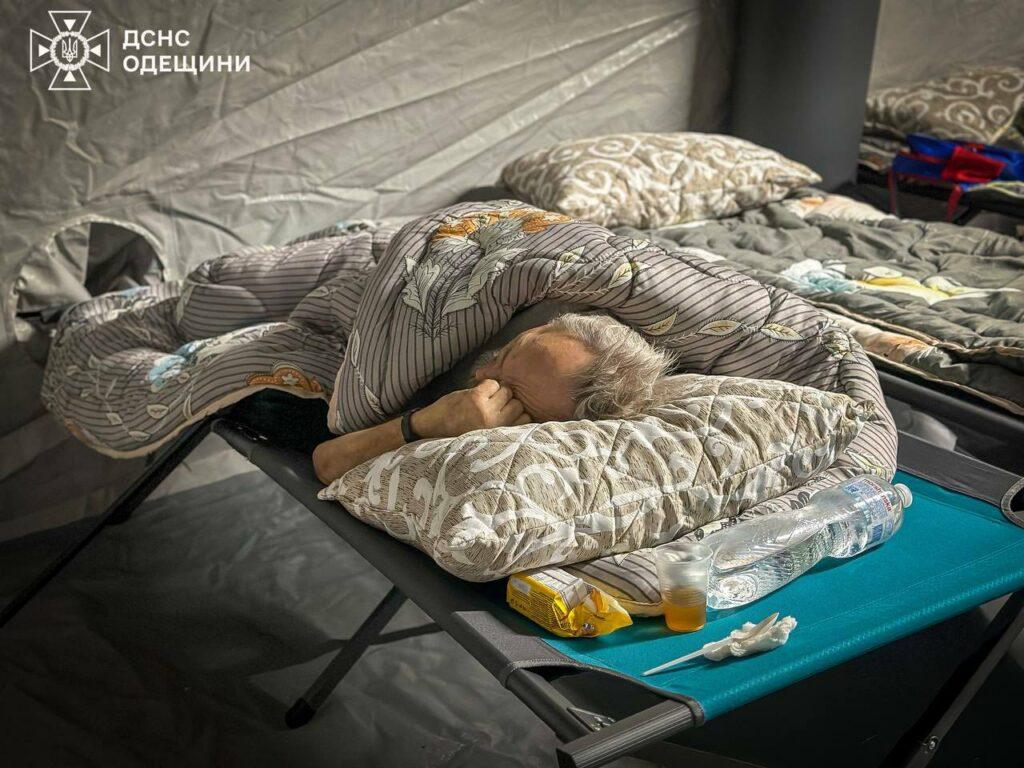 Поддержка и забота: как психологи ГСЧС успокаивали одесситов после атаки РФ
