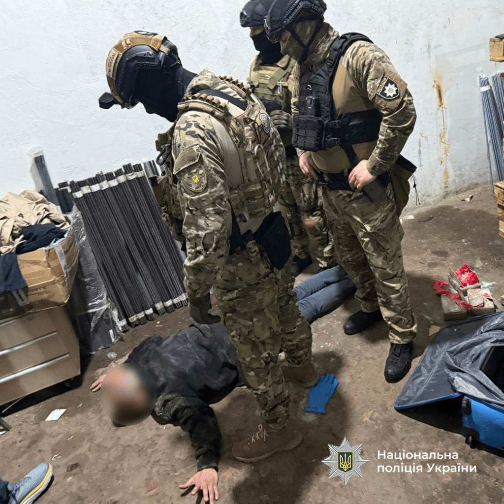 В Одесі затримали наркокур’єра з валізою героїну з Туреччини