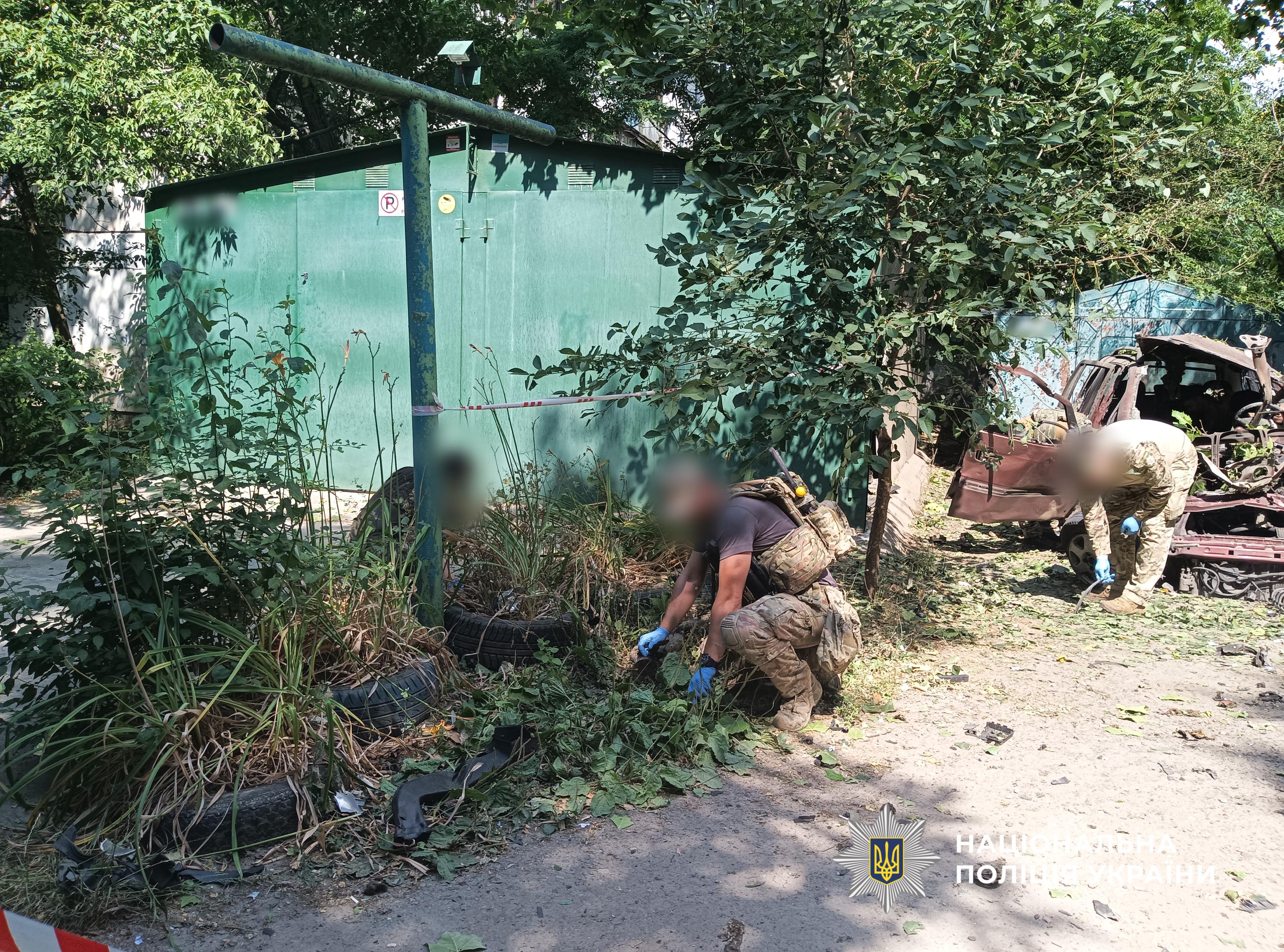 Взрыв авто в Одессе: сотрудники СБУ и полиции задержали подозреваемого (фото, видео)