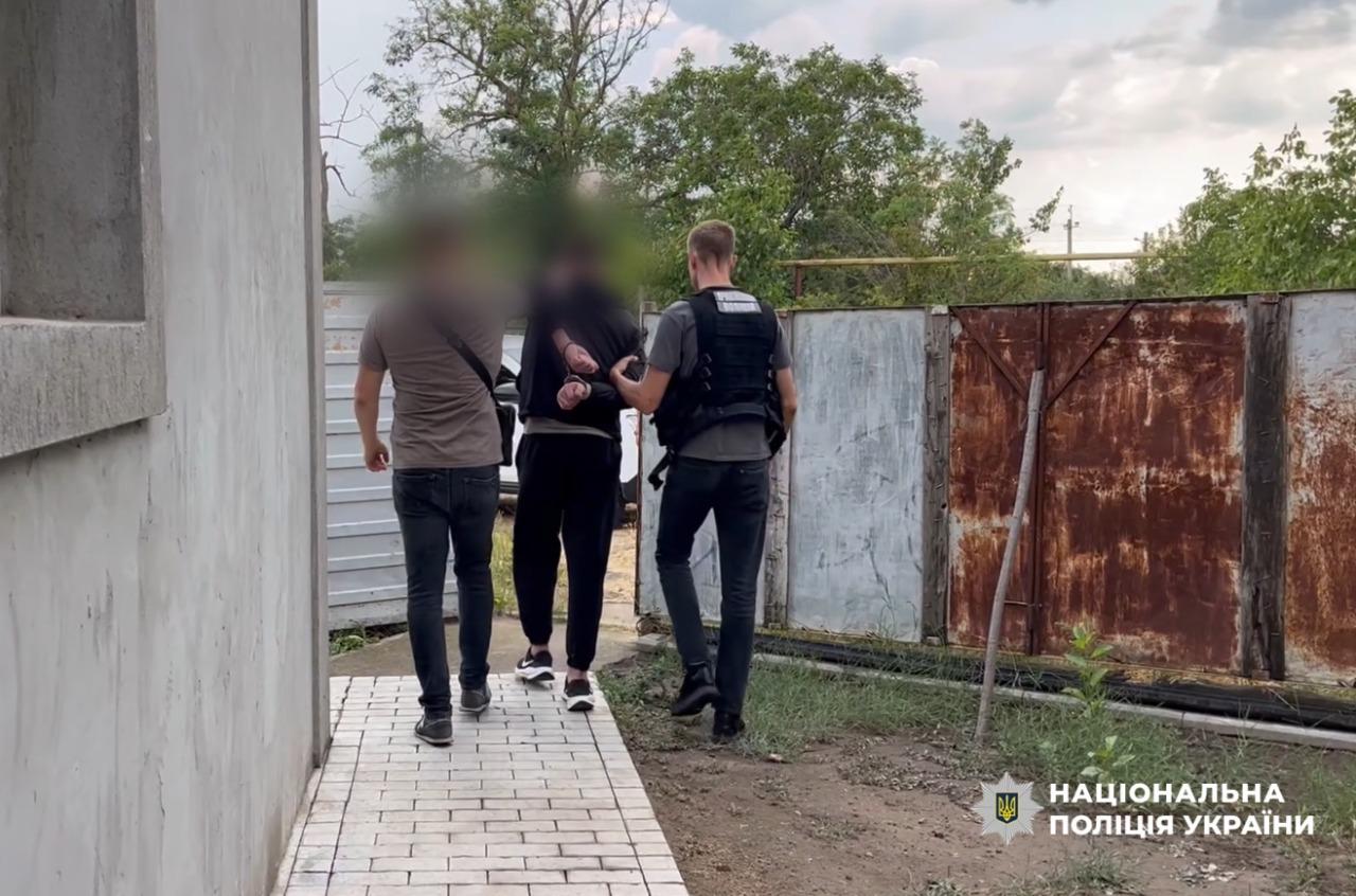 Полиция задержала жителя Измаила, который пытался поджечь здание ТЦК Полиция задержала жителя Измаила, который пытался поджечь здание ТЦК