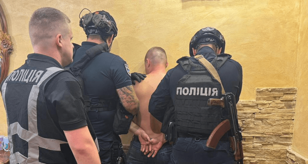 Нацполіція ліквідувала діяльність «смотрящого» за півднем України Нацполіція ліквідувала діяльність «смотрящого» за півднем України