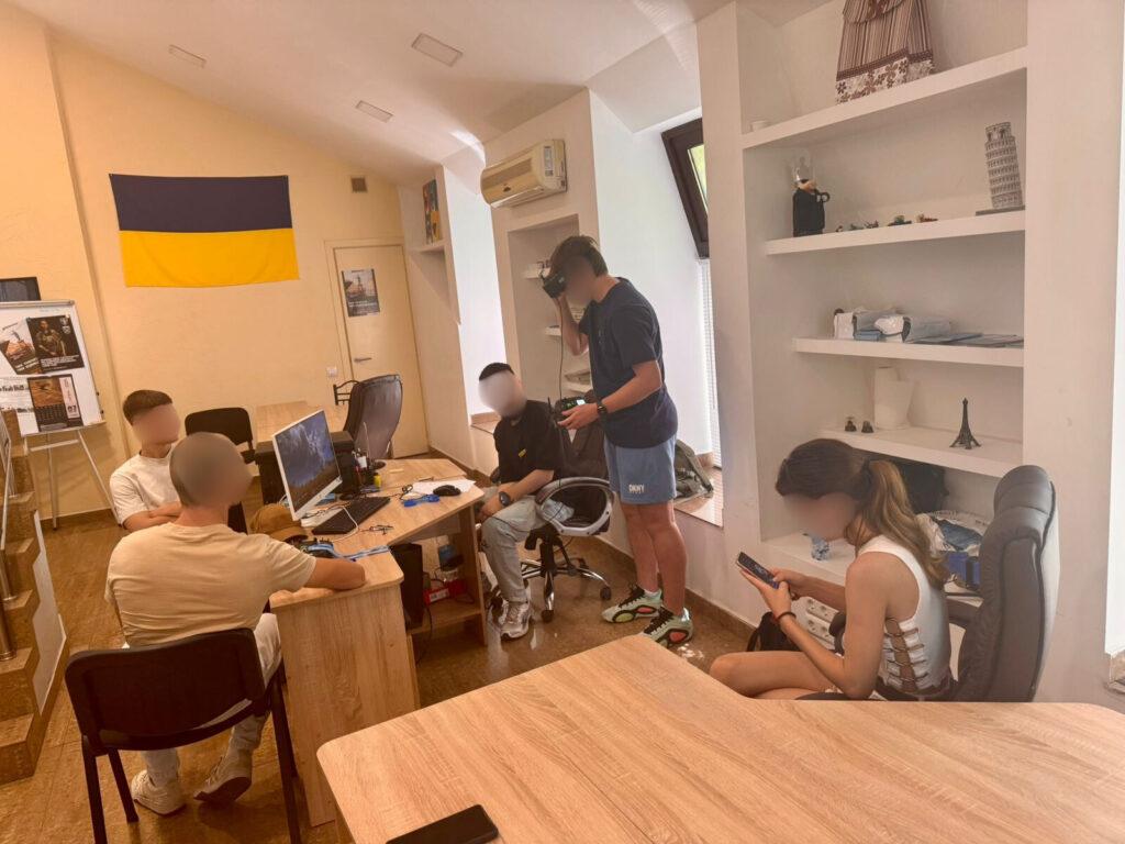Закон про обов’язкову військову підготовку для студентів-медиків і нові можливості служби для охочих віком 60+: нові закони