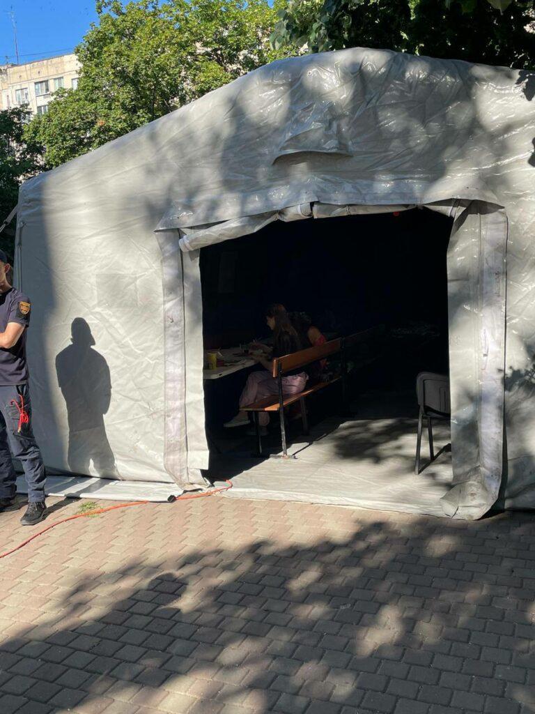 На місці нічного «прильоту» в Одесі розгорнули міський оперативний штаб
