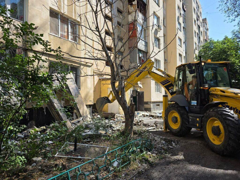 Последствия ночной атаки по Одессе: повреждены 36 квартир