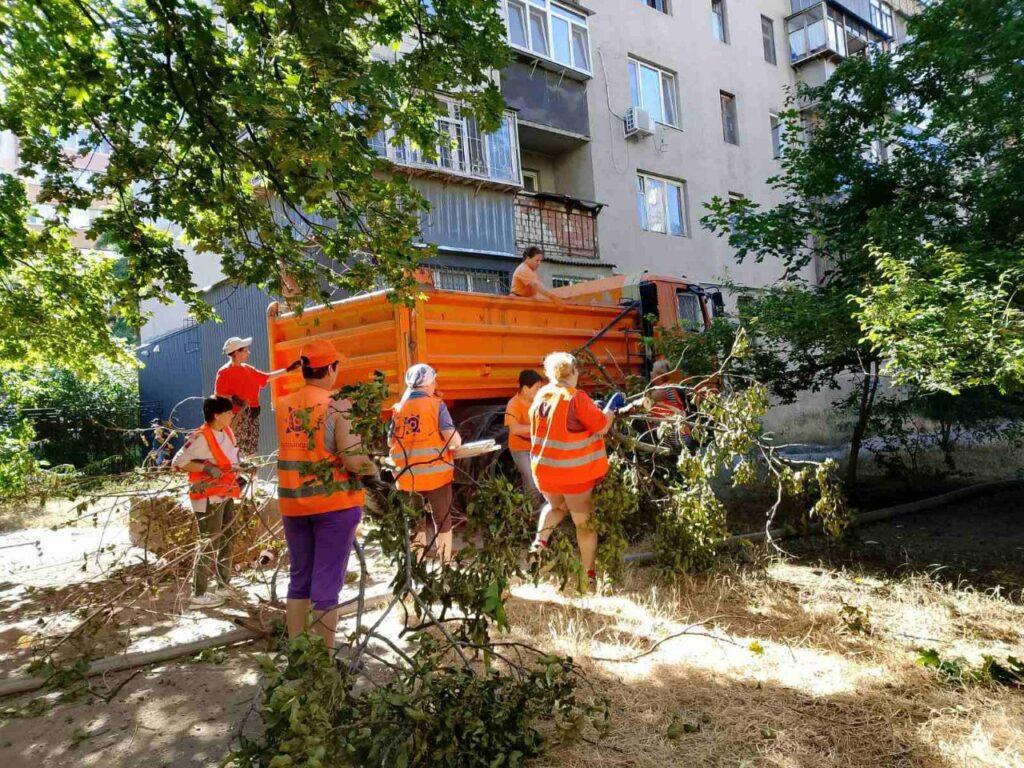 Последствия ночной атаки по Одессе: повреждены 36 квартир