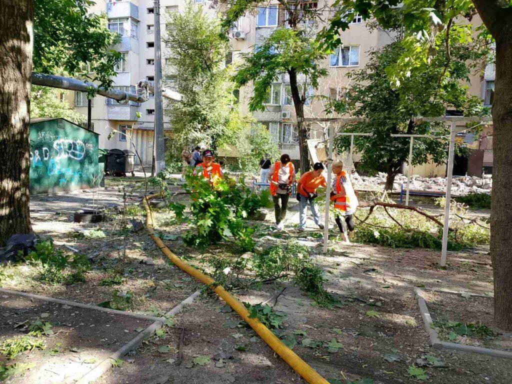 Последствия ночной атаки по Одессе: повреждены 36 квартир