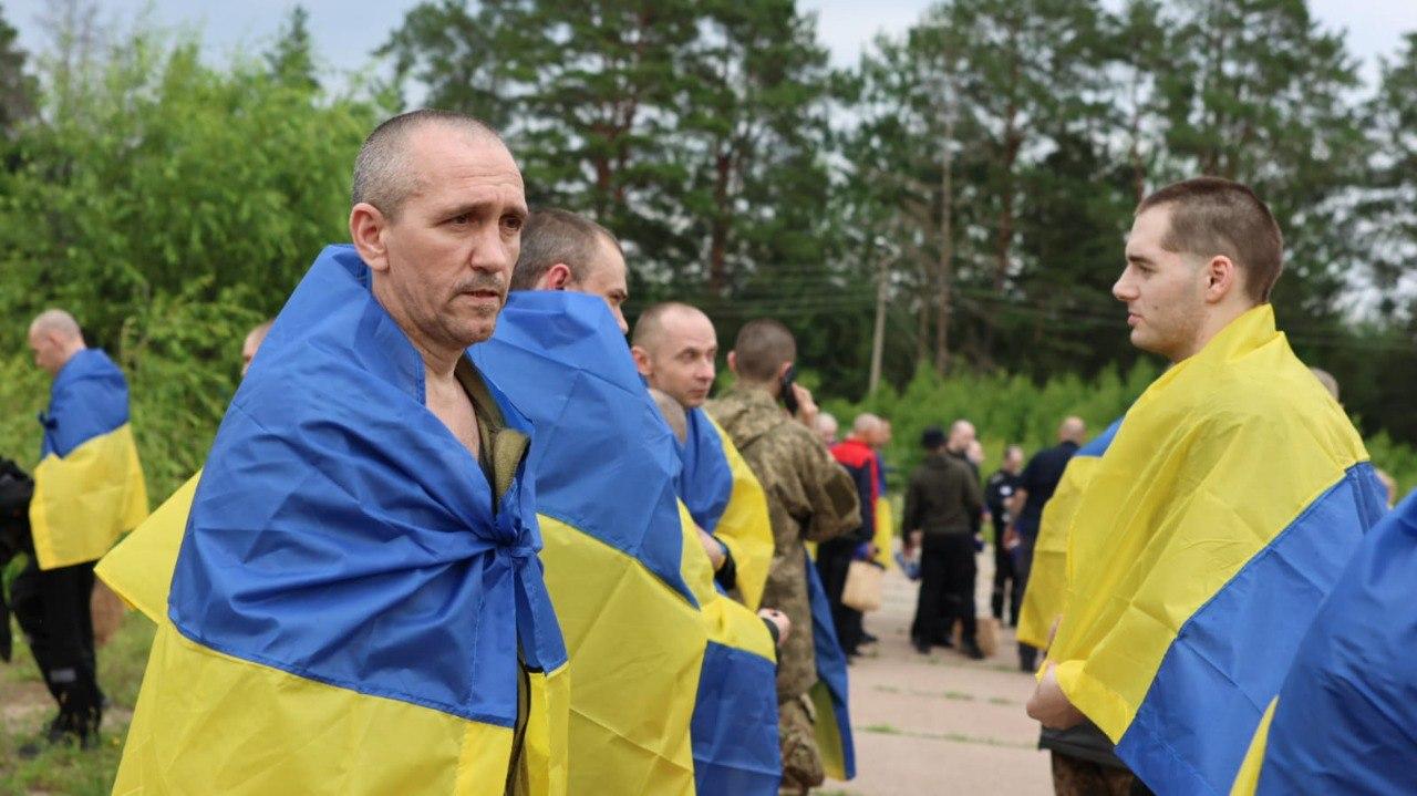 Україна повернула з полону ще одну групу захисників