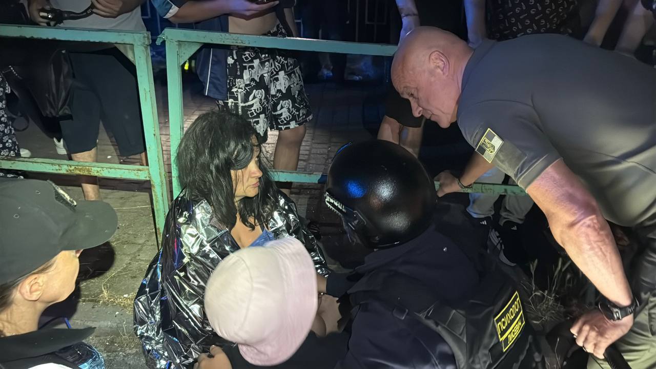Ночная атака РФ на Одессу беспилотниками: погиб человек, есть повреждения гражданской инфраструктуры