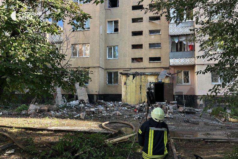Российский обстрел Одессы 3 июля нанес экологический ущерб почти на восемь миллионов гривен Российский обстрел Одессы 3 июля нанес экологический ущерб почти на восемь миллионов гривен