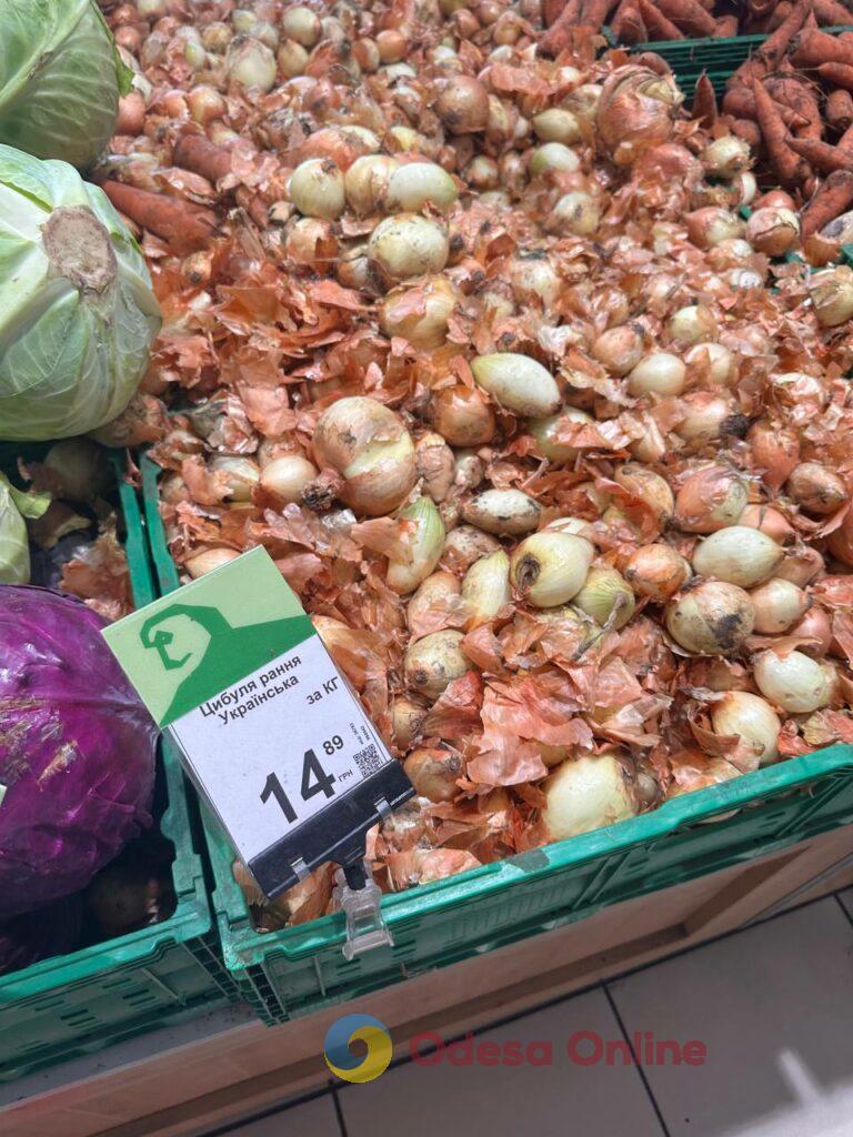 Яйца, подсолнечное масло и сахар: обзор цен в одесских супермаркетах