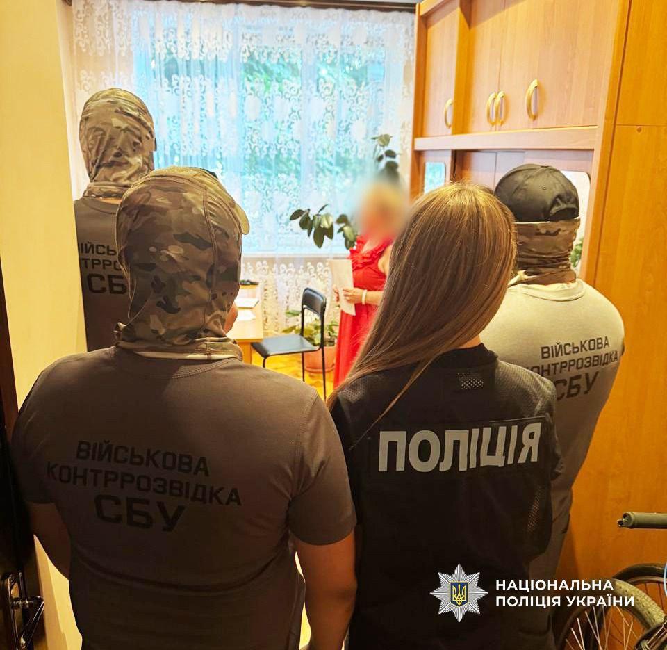 В Одесской области задержали заведующую общежитиями, которая требовала деньги у военного