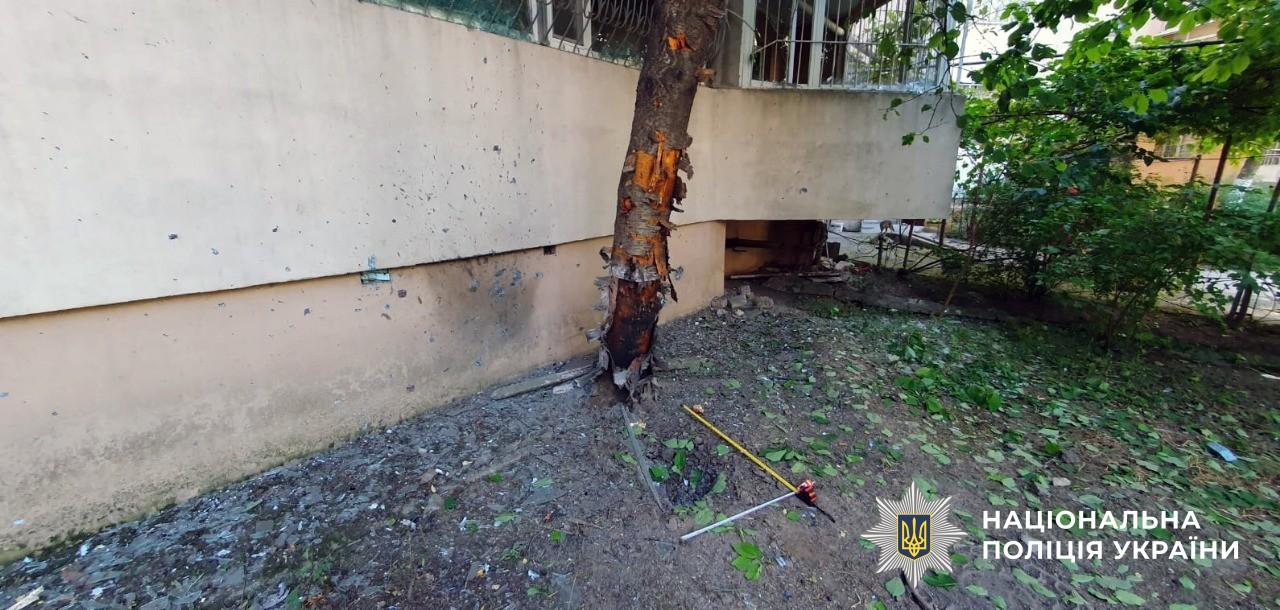 Один человек погиб и 14 пострадали в результате российских атак по Херсонской области