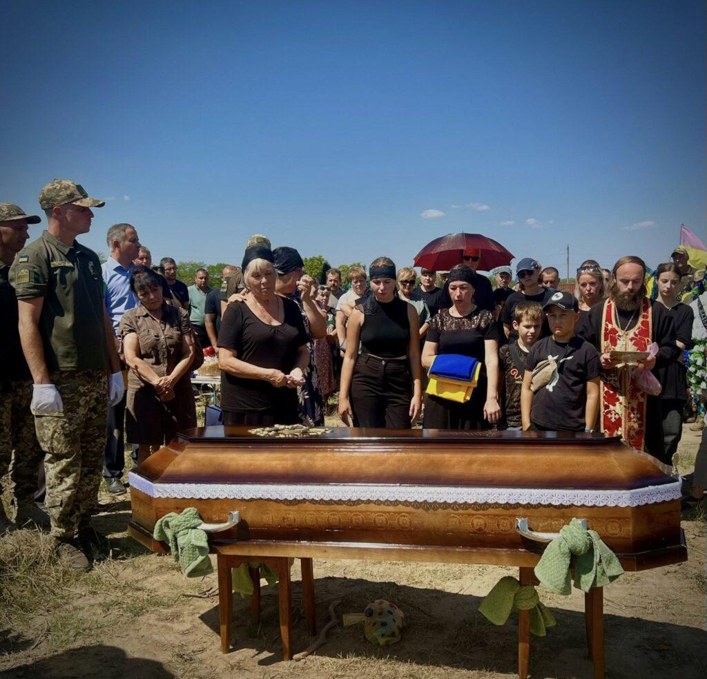 В Одесской области простились с погибшим на войне пограничником Александром Бурьяновым