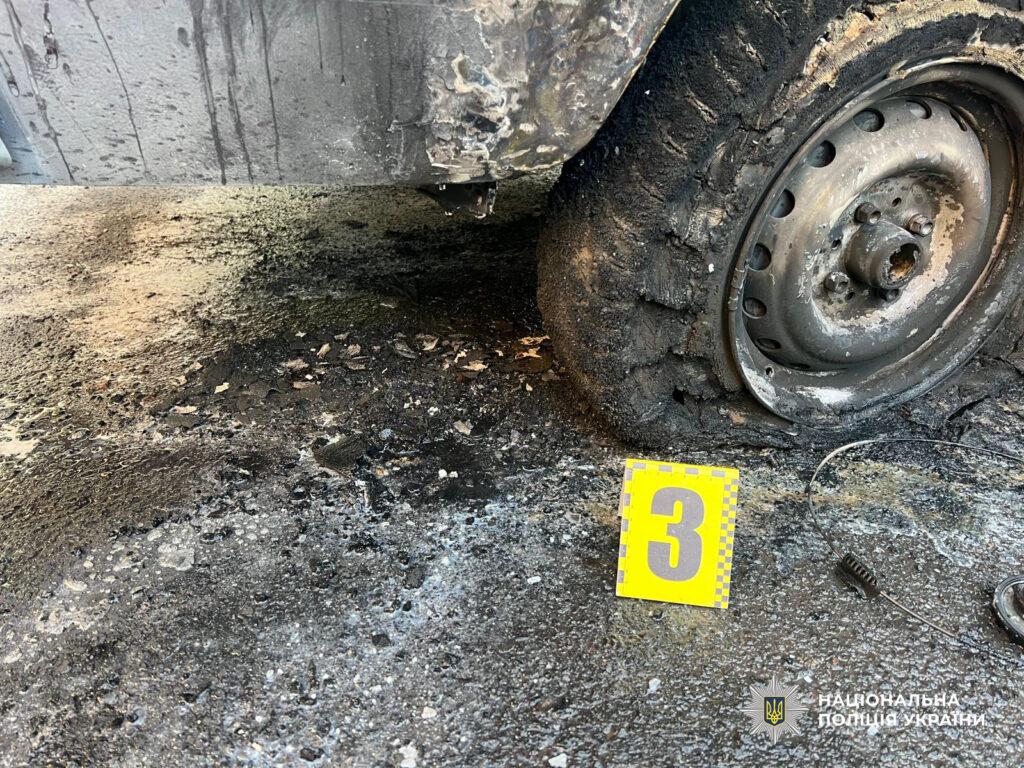 Одеса: судитимуть двох чоловіків за підпал автомобіля