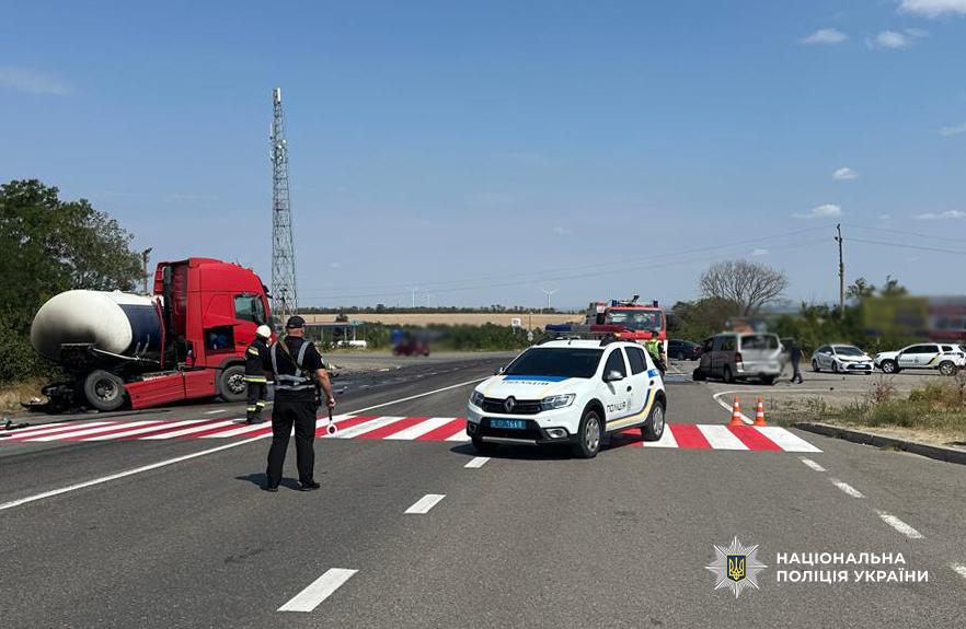 В ДТП на трассе Одесса – Рени погибли трое людей, пассажира-подростка госпитализировали