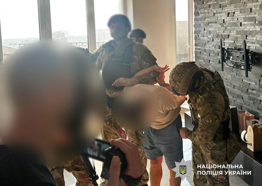 Обманул граждан на 42 миллиона гривен: одессита обвиняют в мошенничестве