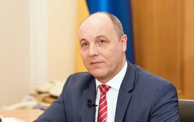 У Львові вбили колишнього голову Верховної Ради Андрія Парубія У Львові вбили колишнього голову Верховної Ради Андрія Парубія