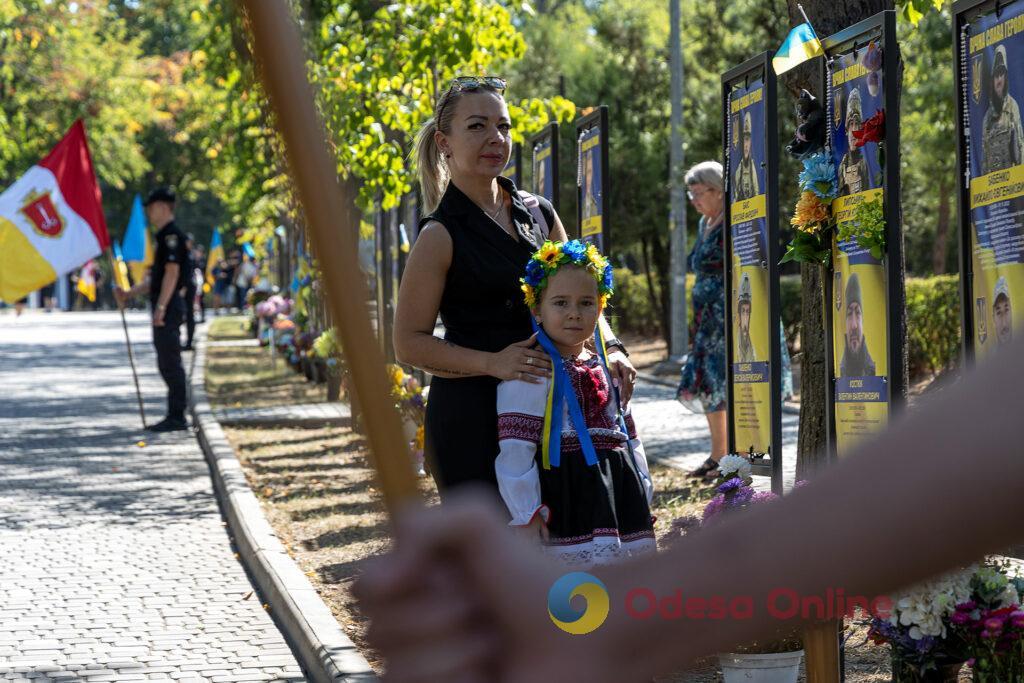На Алеї Героїв в Одесі увічнили імена ще 82 захисників