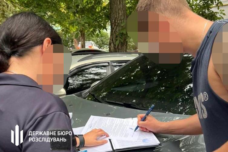 Продавав відстрочки від мобілізації: експрацівнику одеського ТЦК повідомили про підозру Продавав відстрочки від мобілізації: експрацівнику одеського ТЦК повідомили про підозру