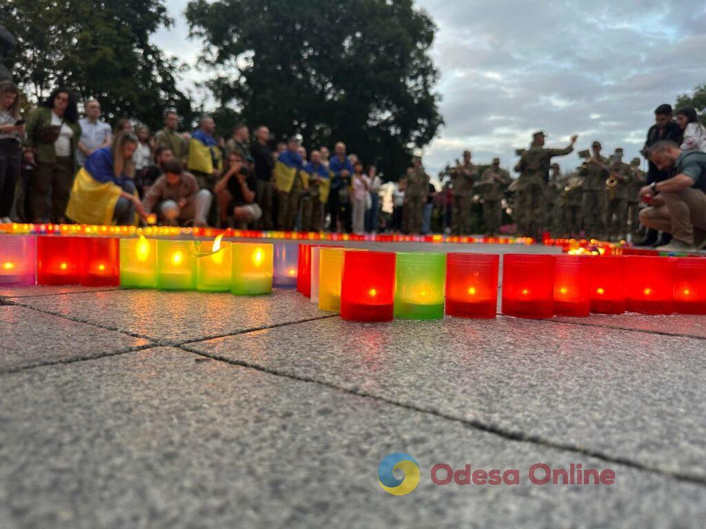 В Одесі пройшла акція памʼяті загиблих Героїв (фоторепортаж) В Одесі пройшла акція памʼяті загиблих Героїв (фоторепортаж)