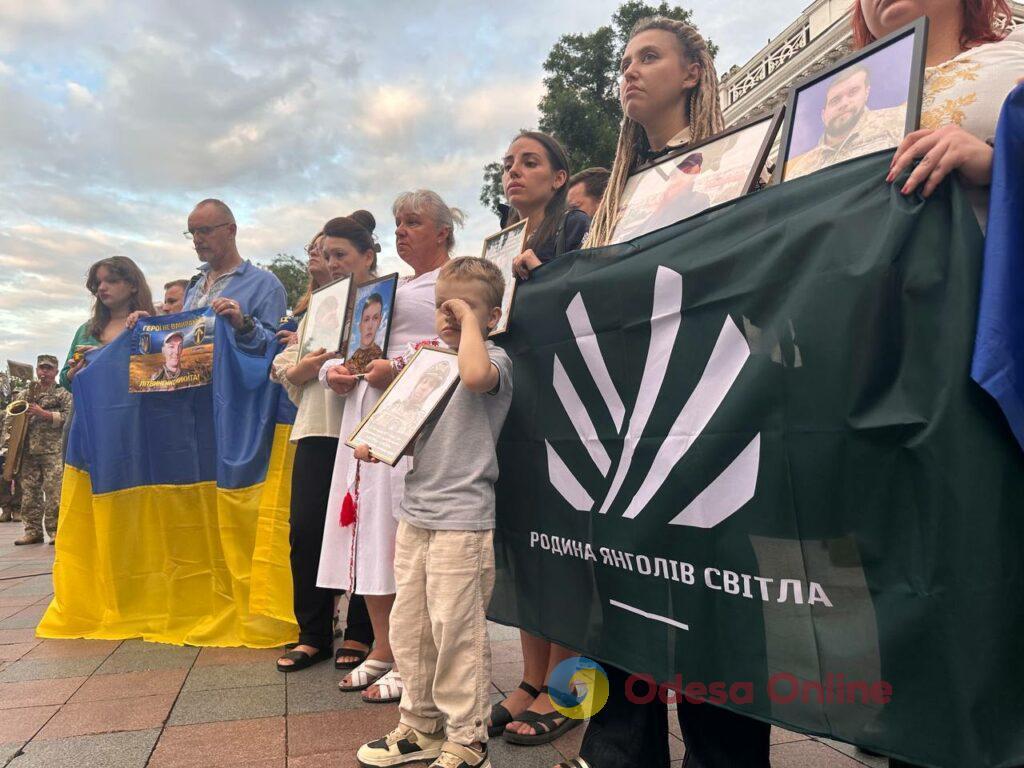 В Одесі пройшла акція памʼяті загиблих Героїв (фоторепортаж) В Одесі пройшла акція памʼяті загиблих Героїв (фоторепортаж)