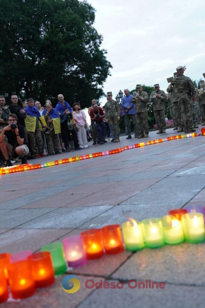 В Одесі пройшла акція памʼяті загиблих Героїв (фоторепортаж) В Одесі пройшла акція памʼяті загиблих Героїв (фоторепортаж)