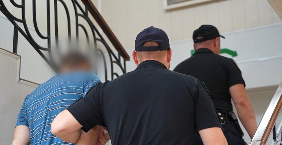 Чоловіку, який застрелив поліцейського в Ізмаїлі, повідомили про підозру